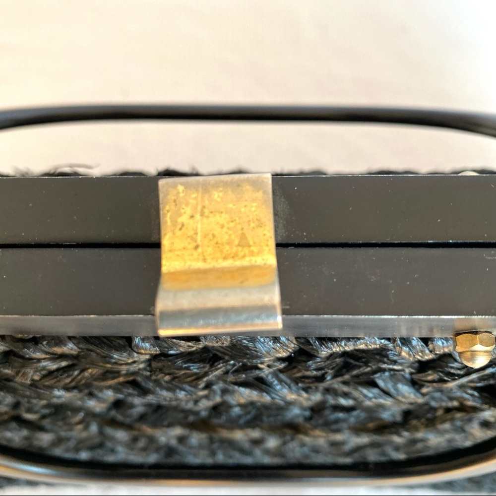 Beautiful Vintage Hand Bag - Picture 10 of 13